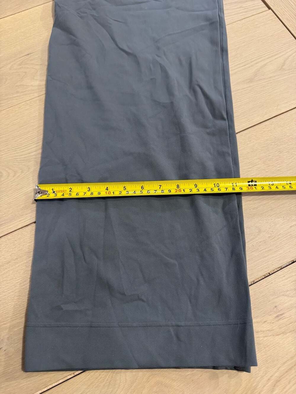Lululemon Wide-Leg Drawstring Lounge Pants Size 8 - Picture 8 of 9